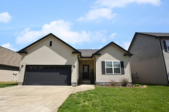 Building Photo - 3765 Silver Fox Ln