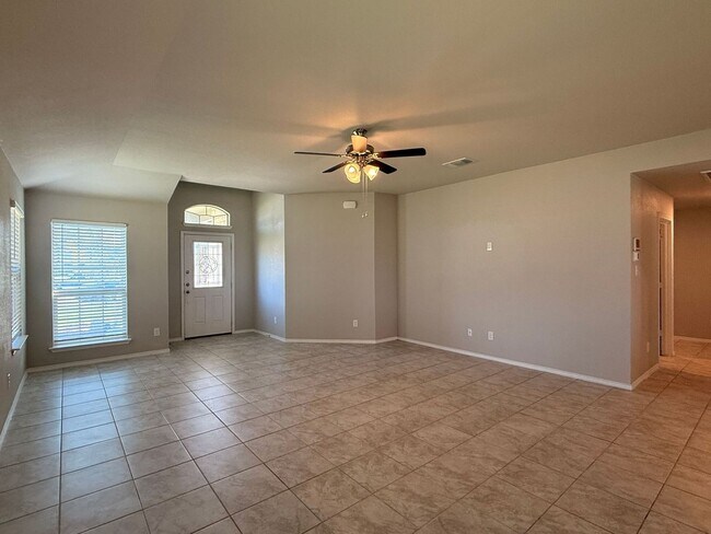 Foto del edificio - RENT REDUCTION & RENT SPECIAL - AVAILABLE ...