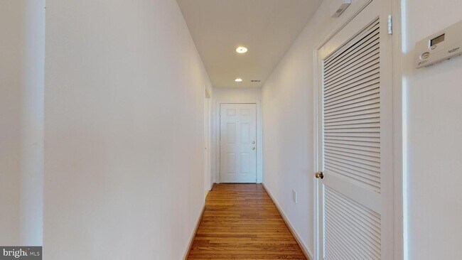 Foto del edificio - 1918 18th St NW