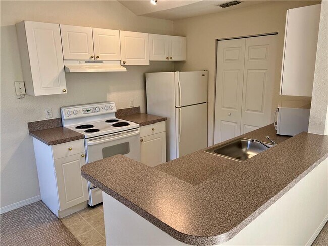 Foto del edificio - 845 Grand Regency Pointe