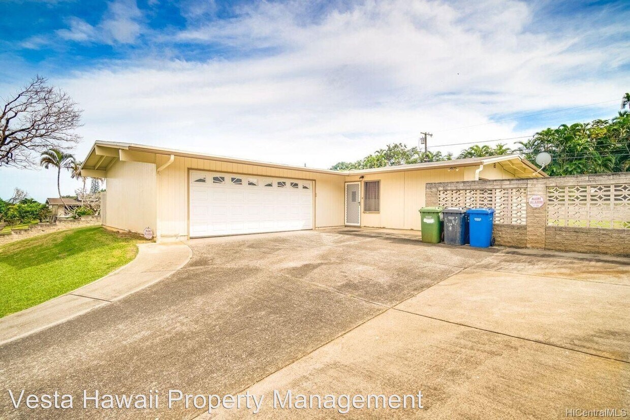 Foto principal - 4 br, 2 bath House - 1050 Maunawili Rd.