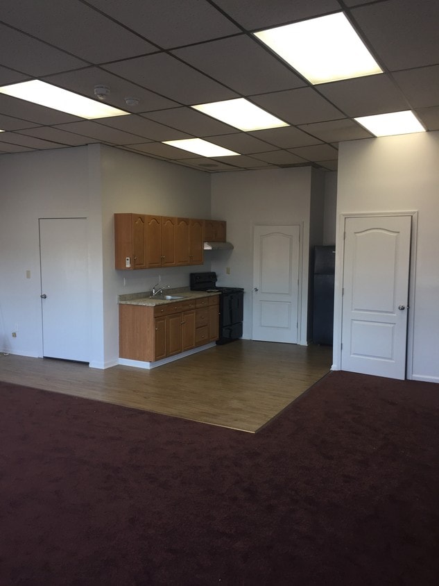 Primary Photo - 1301 Island Ave