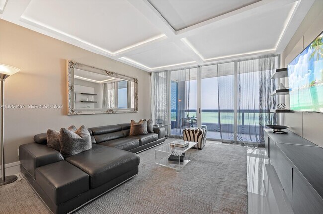 Building Photo - 6899 Collins Ave