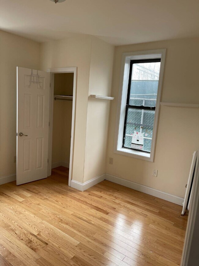 1 McLean Ave, Yonkers, NY 10705 House Rental in Yonkers, NY