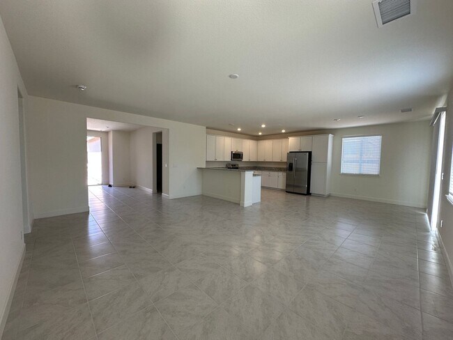 Foto del edificio - Brand new home in Spanish Springs- 4 bedrooms