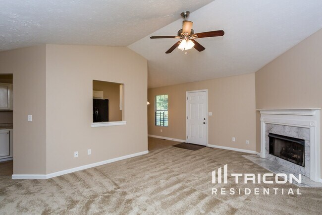 Foto del edificio - 5795 Wellborn Oaks Ct