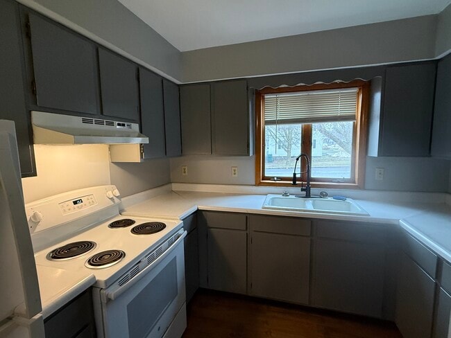 Foto del edificio - 103 E Seneca St