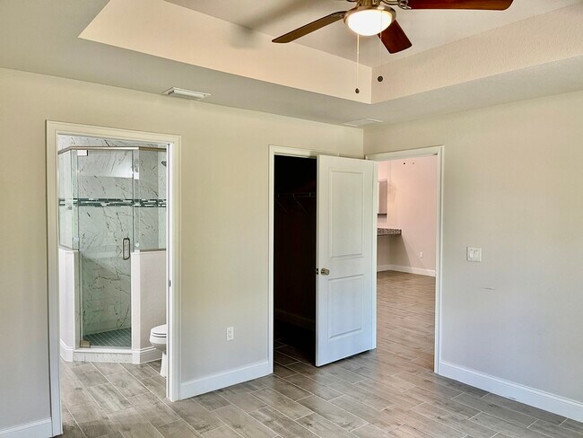 Dormitorio principal - 24487 Zephyr Ct