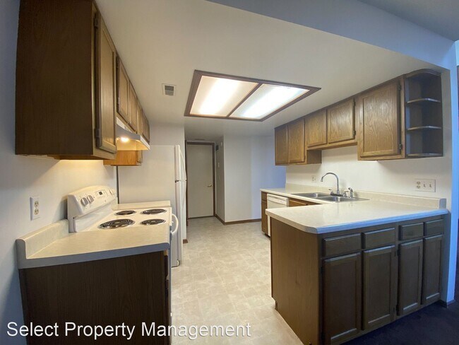 Building Photo - 2 br, 1.5 bath House - 6318 Langwood Blvd