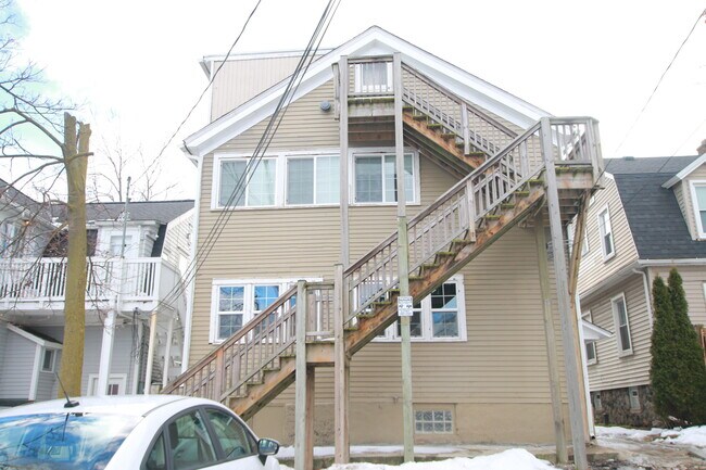 Foto del edificio - 710 Emmet St