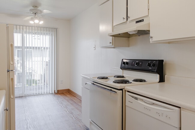 Building Photo - Gateway Park