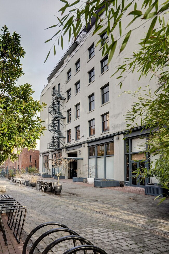 Building Photo - 55 E Cordova St