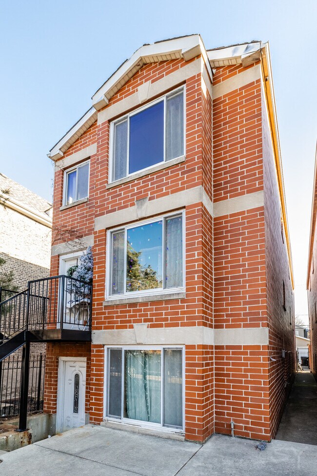 Foto del edificio - 807 S Claremont Ave