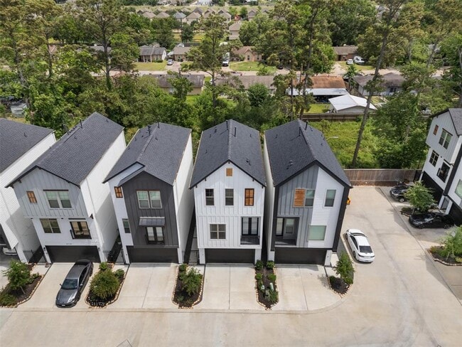 Building Photo - 3706 Creekmont Grn Ln
