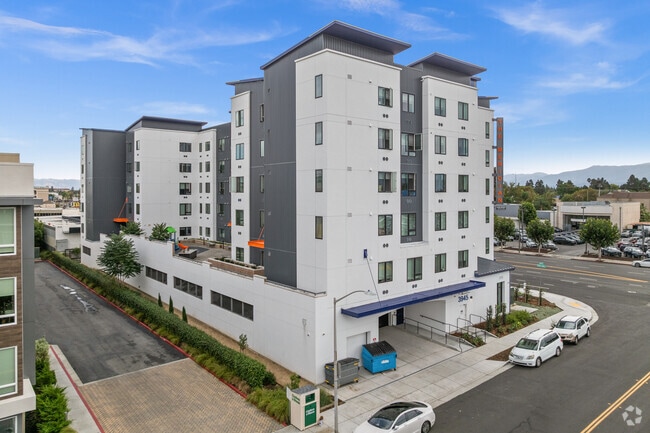 Exterior - The Meridian