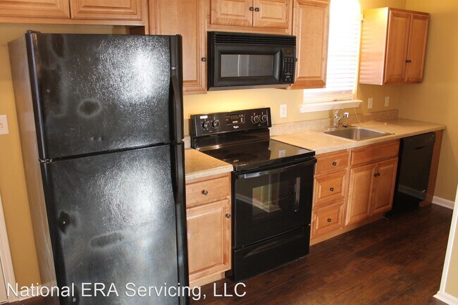 Building Photo - 3 br, 2 bath House - 207 Cobblestone Ct