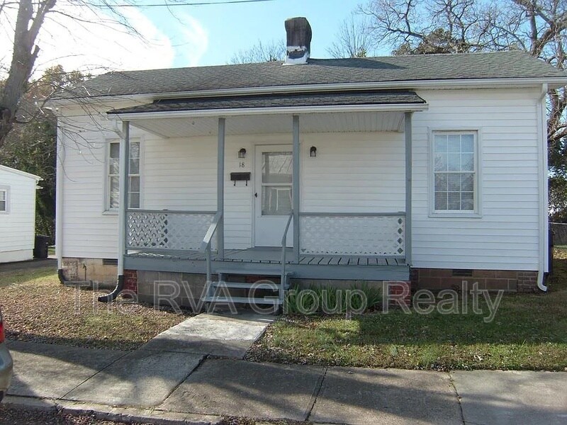 Primary Photo - 18 Laurel Ave