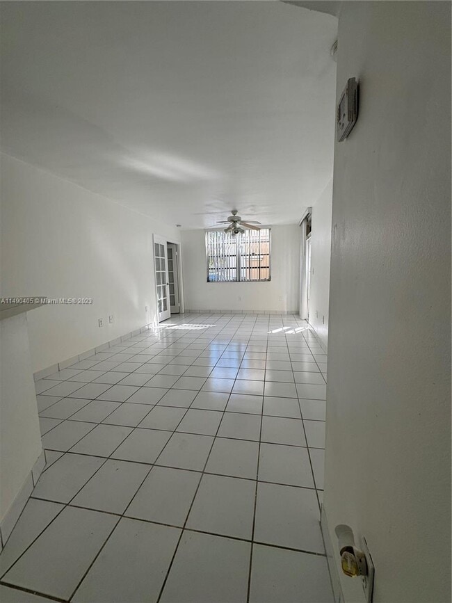 Building Photo - 1280 S Alhambra Cir