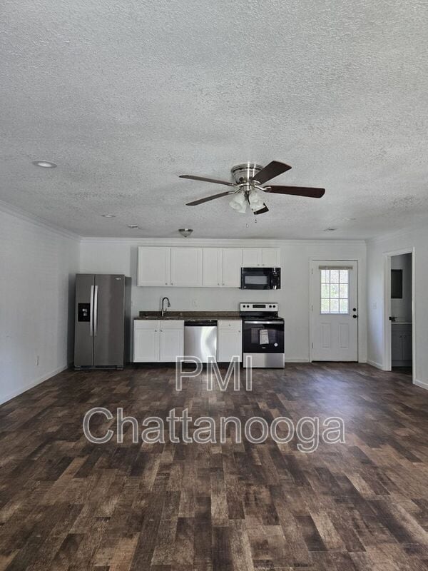 Building Photo - 39 Ga Ln