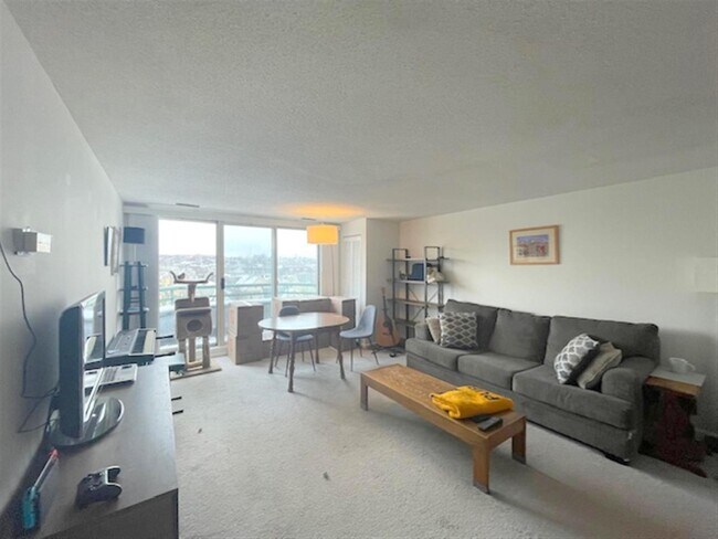 Foto del edificio - 165 Beacon St