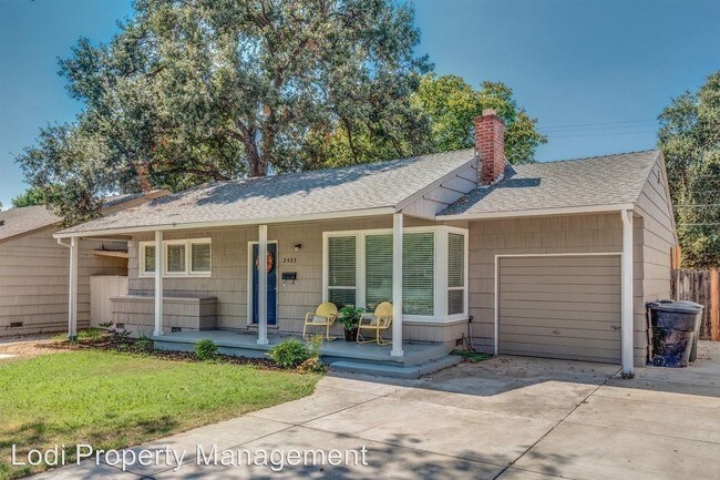 Foto del edificio - 2433 Avalon Dr