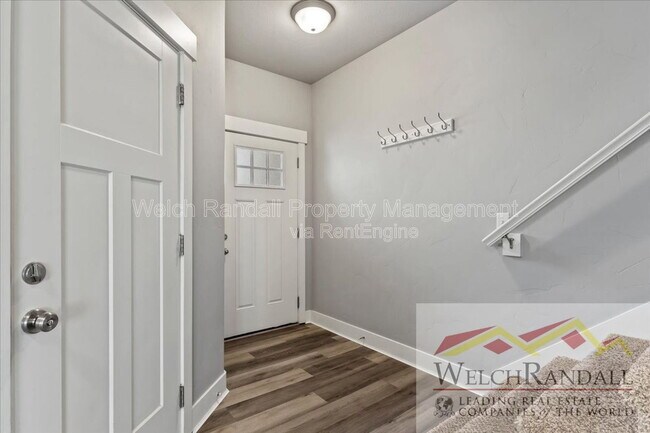 Foto del edificio - 2090 Carson Ave
