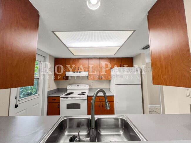 Foto del edificio - 3339 Edgewood Ave
