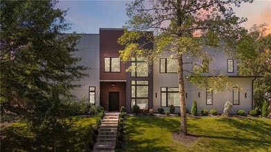 Building Photo - 2824 Ashford Rd NE