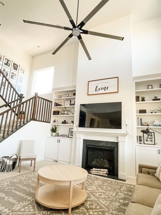 Foto del edificio - 5791 Pinto Valley St