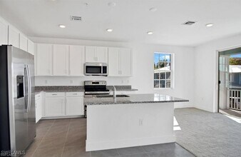 Building Photo - 26381 Coco Cay Cir