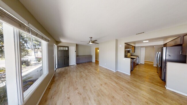Foto del edificio - 5132 Ewing St