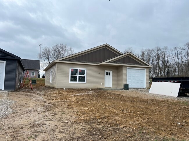 Building Photo - 06 Longbranch Dr