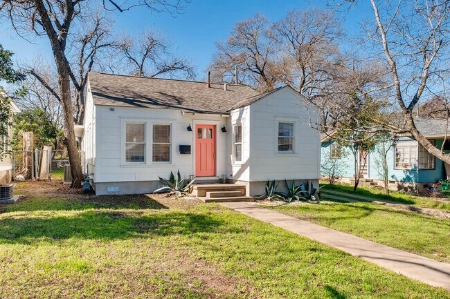 Building Photo - 907 Jewell St