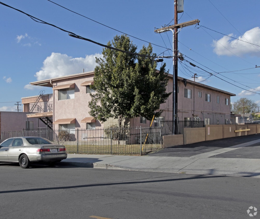 Building Photo - 7055 21st St