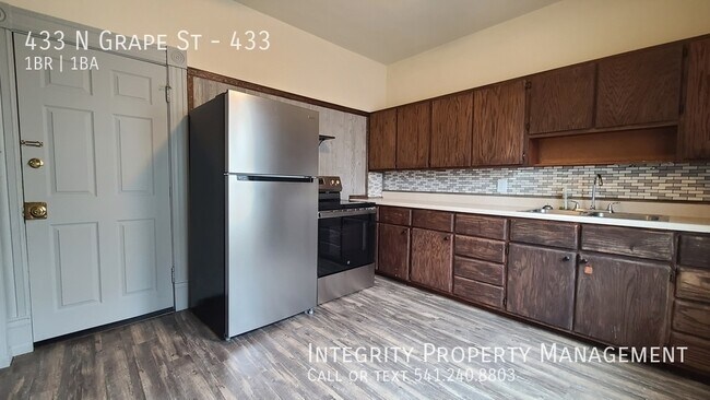 Foto del edificio - 433 N Grape St