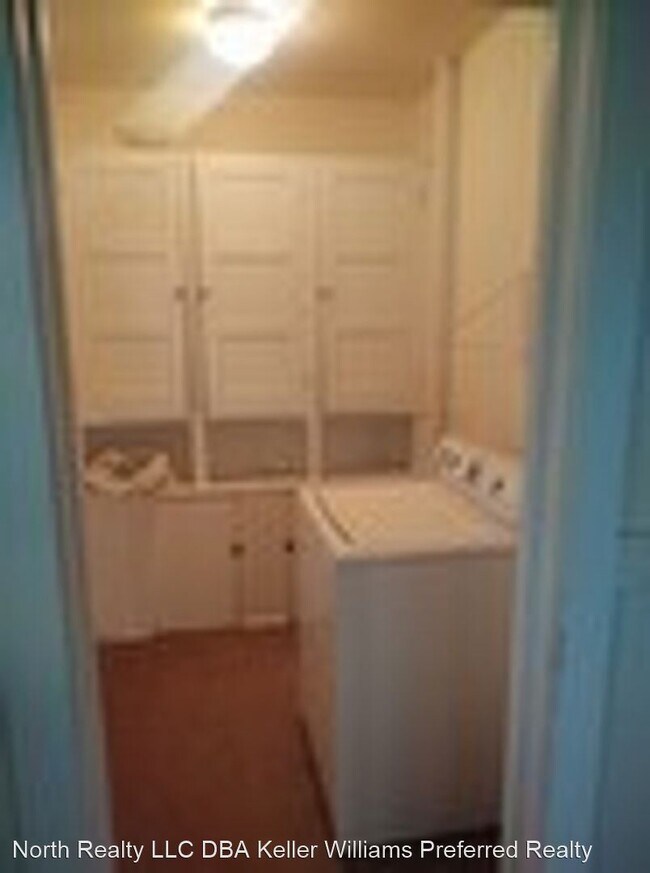 Building Photo - 3 br, 2 bath House - 1018 State Highway 52