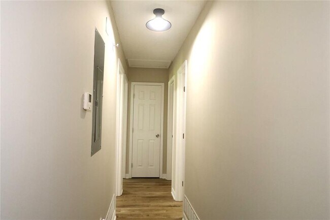 Building Photo - 3572 Orbit Ct