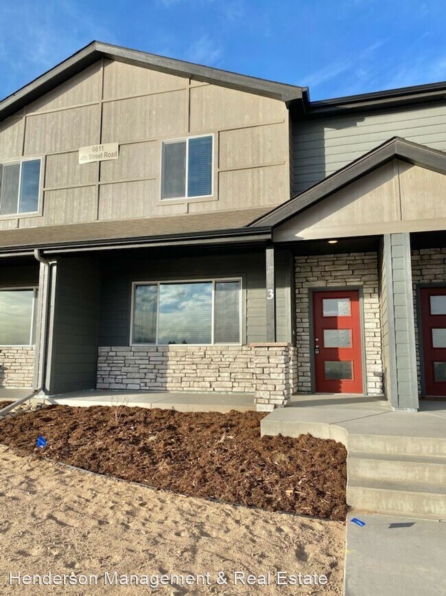 Foto del edificio - 3 br, 2.5 bath House - 6611 4th St. Rd. #3