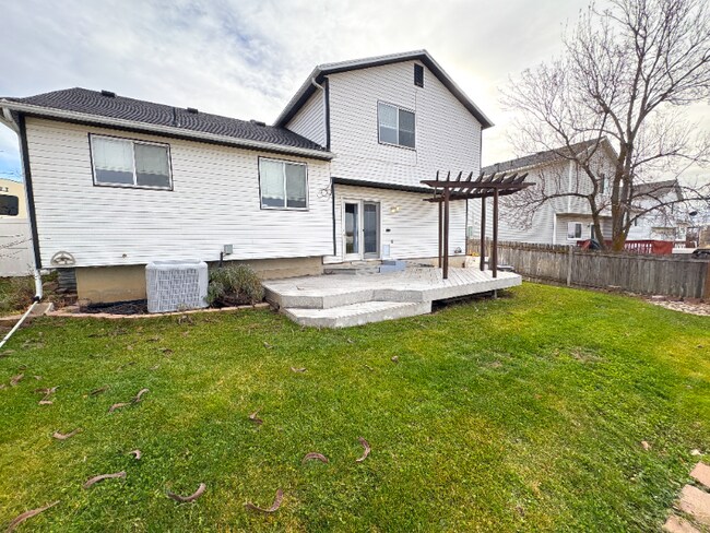 Foto del edificio - 1075 E Pheasant View Dr