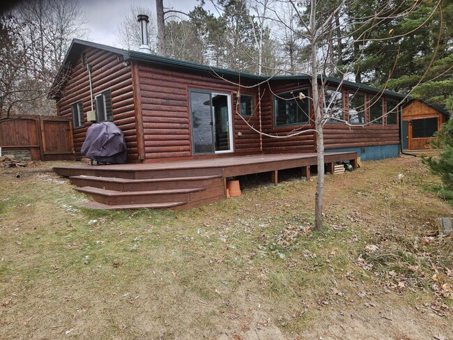 Foto del edificio - Cozy Cabin on the Old Silver Lake