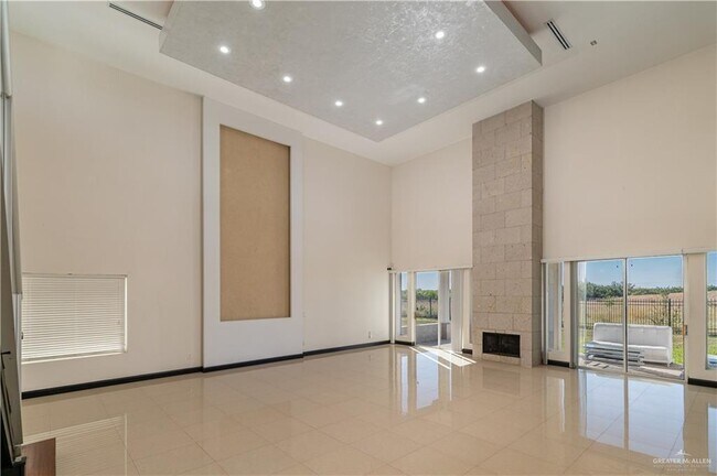 Foto del edificio - 19 S 48th St