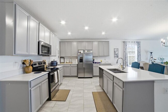 Foto del edificio - 4980 Four Strand Ct