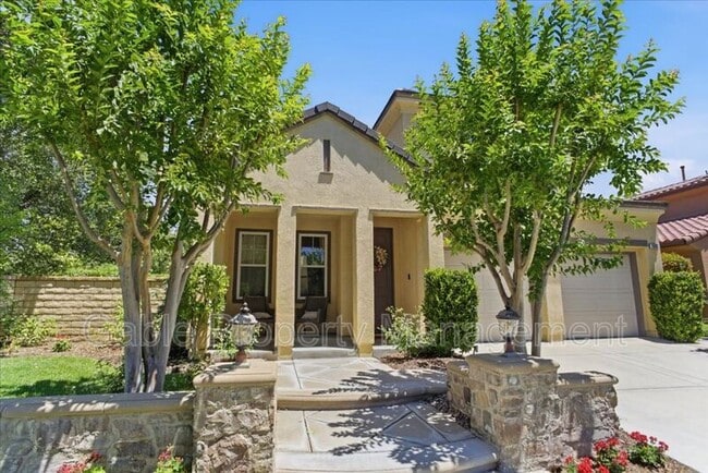 Building Photo - 26882 Greenleaf Ct
