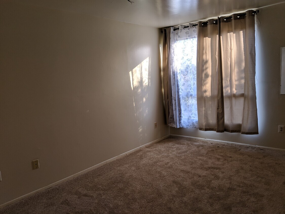 Primary Photo - 7975 Riggs Rd