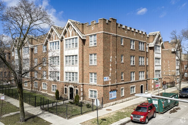 Building Photo - Rogers Park Apartments