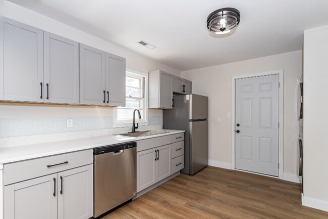 Foto del edificio - 3118 Ellis St