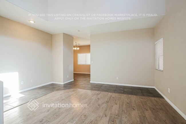 Building Photo - 2868 Canonero St