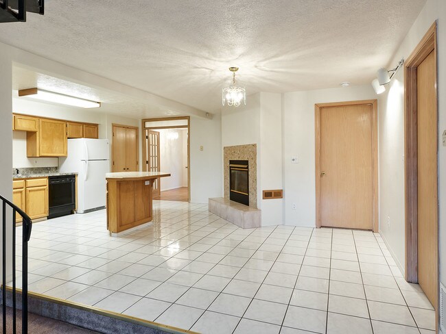 Foto del edificio - 653 NE Polk Station Rd