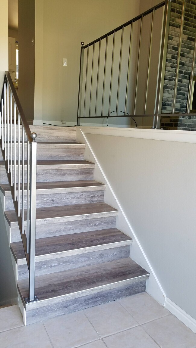 Foto del edificio - 2208 Aspenwood Way