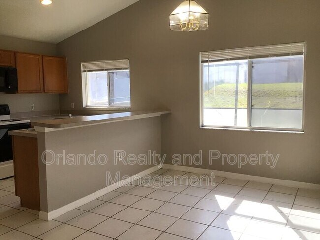 Building Photo - 509 Hillcrest Dr
